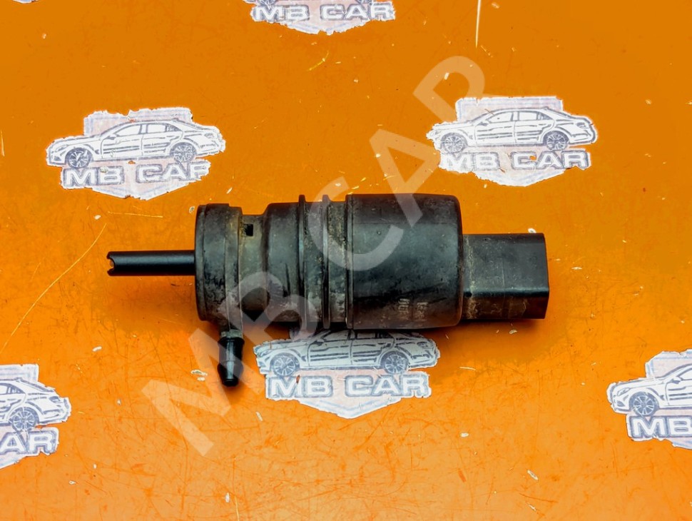 Насос омывателей MERCEDES-BENZ C-класс W203/S203/CL203 рестайлинг (2004 - 2008) фото 1 &mdash; Разборка Мерседес