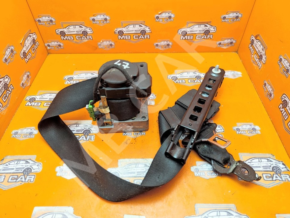 Ремень безопасности передний правый MERCEDES-BENZ C-класс W203/S203/CL203 рестайлинг (2004 - 2008) фото 1 &mdash; Разборка Мерседес