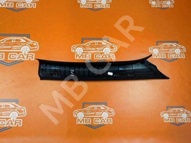 Накладка передней стойки MERCEDES-BENZ E-класс W212/S212/C207/A207 рестайлинг (2013 - 2016) — Разборка Мерседес