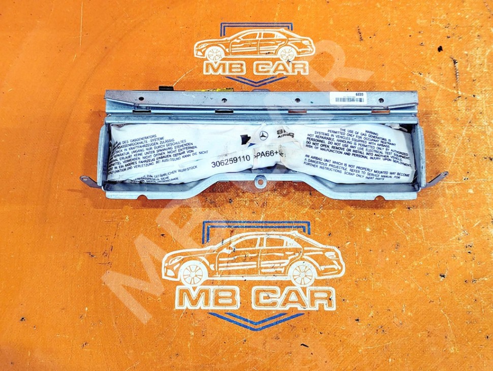 Подушка безопасности коленная MERCEDES-BENZ C-класс W204/S204/С204 рестайлинг (2011 - 2015) фото 1 — Разборка Мерседес