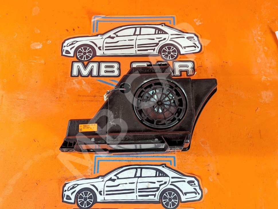 Сабвуфер MERCEDES-BENZ C-класс W204/S204 (2006 - 2011) фото 1 &mdash; Разборка Мерседес