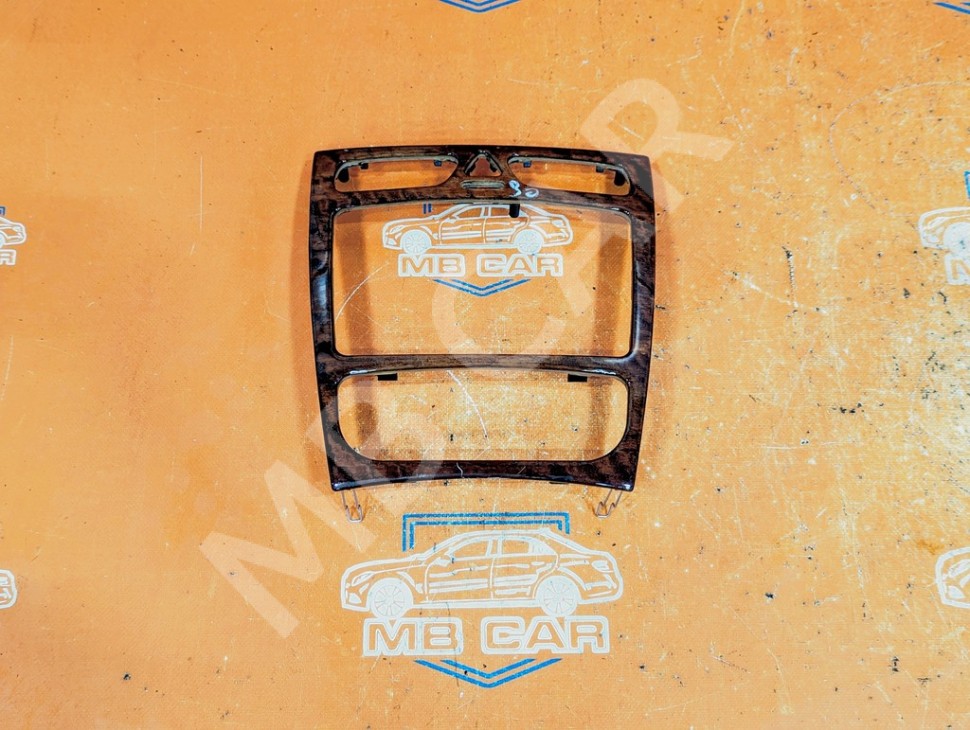 Рамка команда MERCEDES-BENZ C-класс W203/S203/CL203 (2000 - 2004) фото 1 — Разборка Мерседес