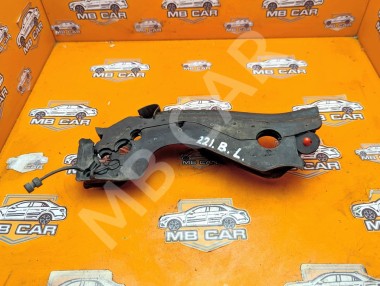 Уплотнитель моторного отсека MERCEDES-BENZ S-класс W221 (2005 - 2009) &mdash; Разборка Мерседес