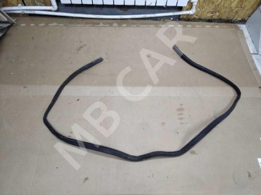 Уплотнитель капота MERCEDES-BENZ E-класс W211/S211 (2002 - 2006) — Разборка Мерседес