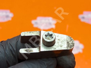 Кронштейн крепления форсунок MERCEDES-BENZ S-класс W220 (1998 - 2005) &mdash; Разборка Мерседес