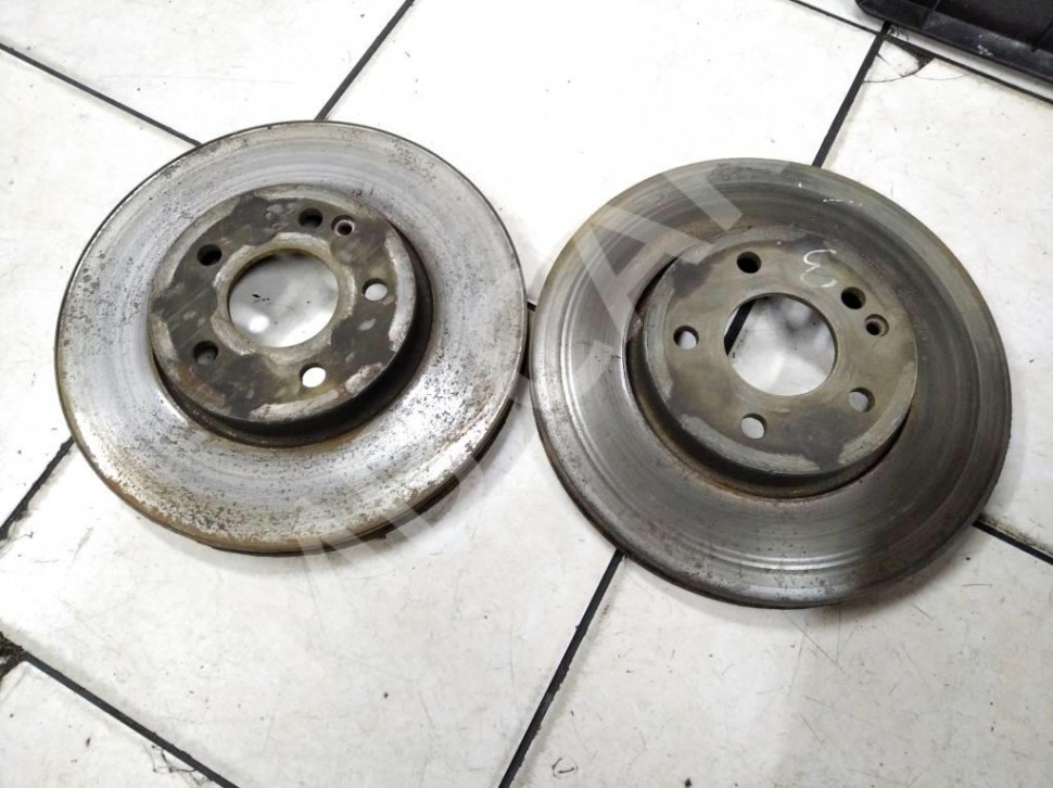 Диски тормозные перед MERCEDES-BENZ V-класс W447 (2014 - 2025) фото 1 — Разборка Мерседес