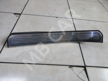 Накладка порога внутренняя MERCEDES-BENZ S-класс W221 (2005 - 2009) — Разборка Мерседес