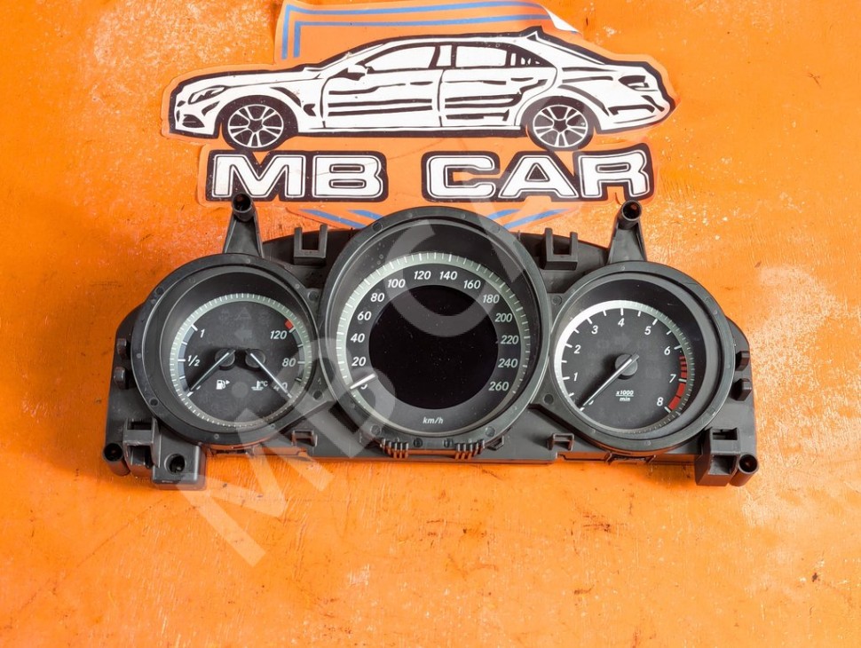 Щиток приборов MERCEDES-BENZ C-класс W204/S204/С204 рестайлинг (2011 - 2015) фото 1 &mdash; Разборка Мерседес