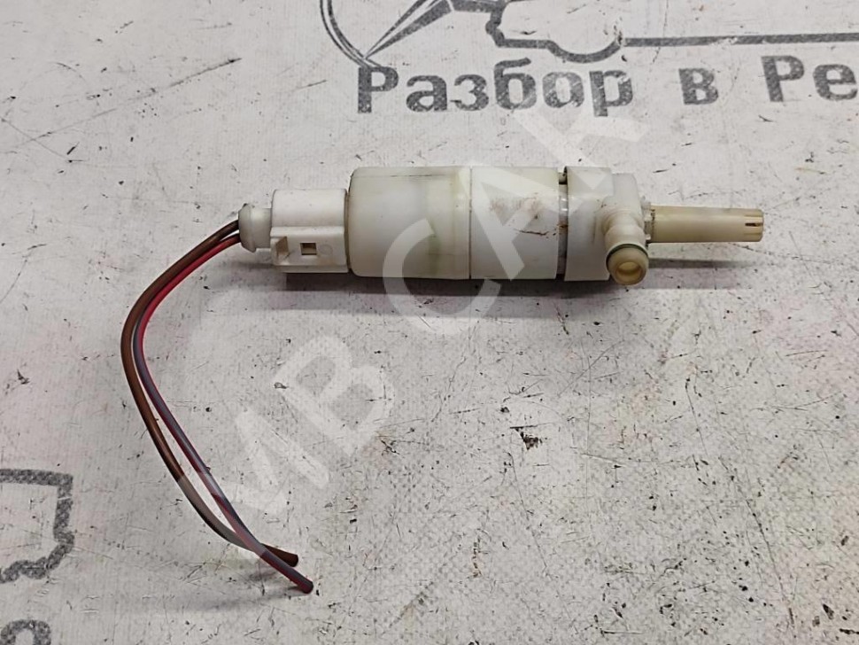 Насос омывателей MERCEDES-BENZ CLK-класс C208/A208 рестайлинг (1999 - 2003) фото 1 — Разборка Мерседес