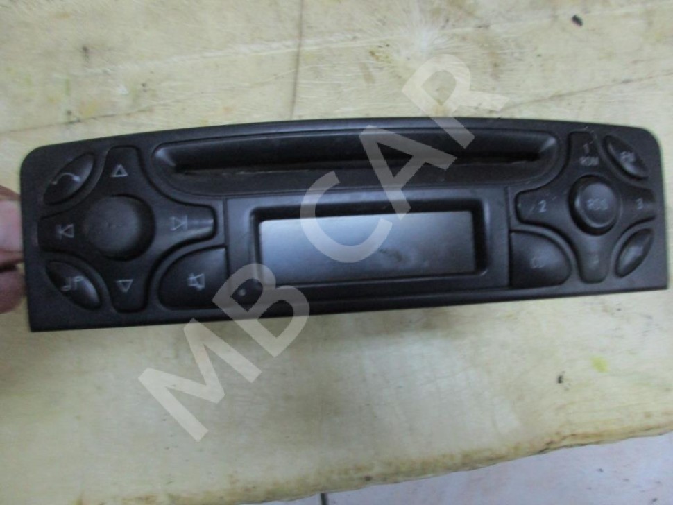 Магнитола MERCEDES-BENZ C-класс W203/S203/CL203 (2000 - 2004) фото 1 — Разборка Мерседес