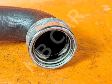 Патрубок интеркулера MERCEDES-BENZ M-класс W164 рестайлинг (2008 - 2011) &mdash; Разборка Мерседес