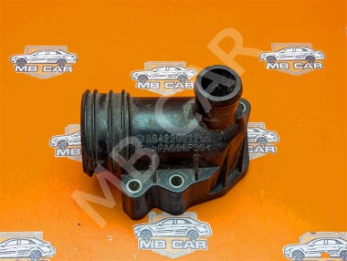 Фланец системы охлаждения MERCEDES-BENZ C-класс W204/S204 (2006 - 2011) — Разборка Мерседес