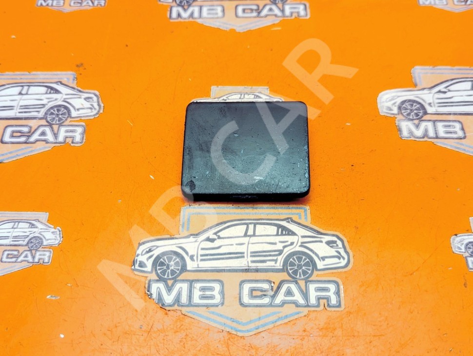 Заглушка порога MERCEDES-BENZ S-класс W220 (1998 - 2005) фото 1 — Разборка Мерседес