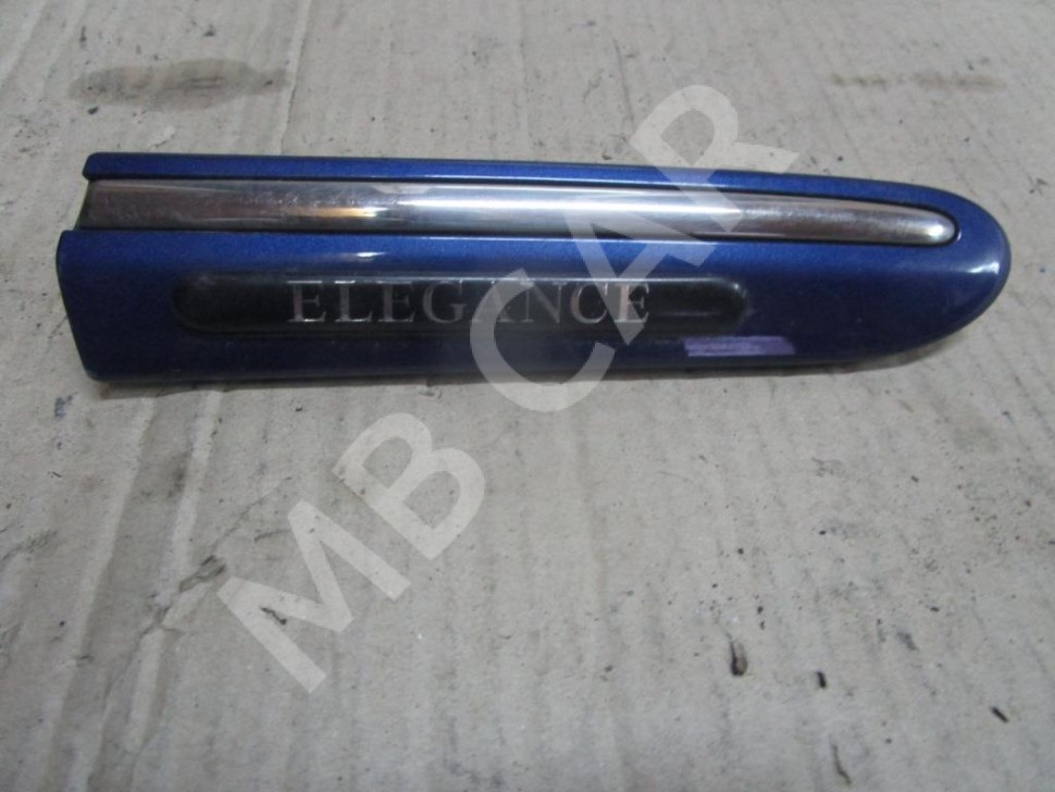Молдинг крыла правый MERCEDES-BENZ C-класс W203/S203/CL203 (2000 - 2004) фото 1 — Разборка Мерседес