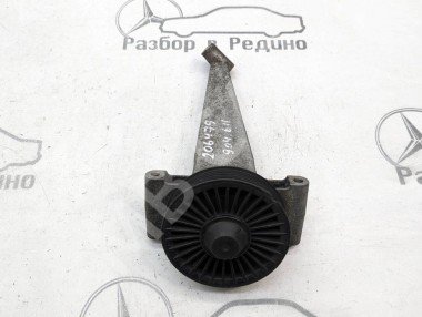 Кронштейн обводного ролика MERCEDES-BENZ Sprinter w904 — Разборка Мерседес