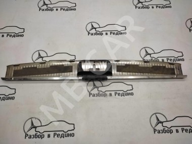 Накладка замка багажника MERCEDES-BENZ E-класс W211/S211 (2002 - 2006) — Разборка Мерседес