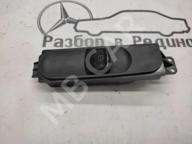 Блок кнопок стеклоподъемников MERCEDES-BENZ Vito W639 (2003 - 2010) — Разборка Мерседес