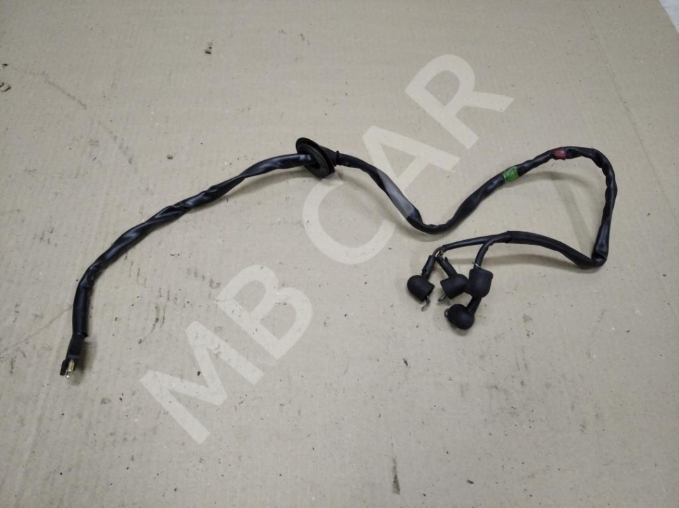 Проводка топливного насоса MERCEDES-BENZ SL-класс R129 рестайлинг (1995 - 1998) фото 1 — Разборка Мерседес