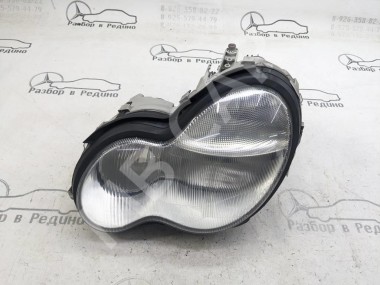 Фара левая MERCEDES-BENZ C-класс W203/S203/CL203 (2000 - 2004) — Разборка Мерседес