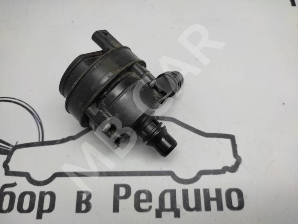 Насос циркуляционный MERCEDES-BENZ C-класс W205/S205/C205/A205 (2014 - 2018) фото 1 — Разборка Мерседес