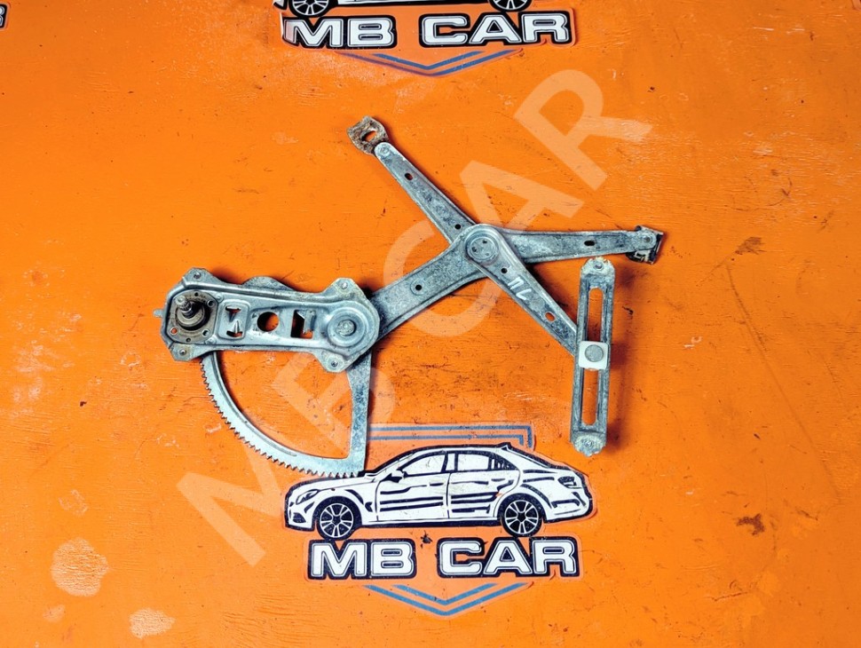 Стеклоподъемник передний левый MERCEDES-BENZ C-класс W202/S202 (1993 - 1997) фото 1 &mdash; Разборка Мерседес