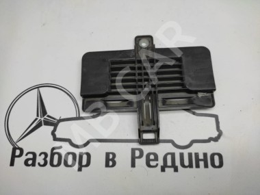 Крышка АКБ MERCEDES-BENZ Sprinter W906 (2006 - 2019) — Разборка Мерседес