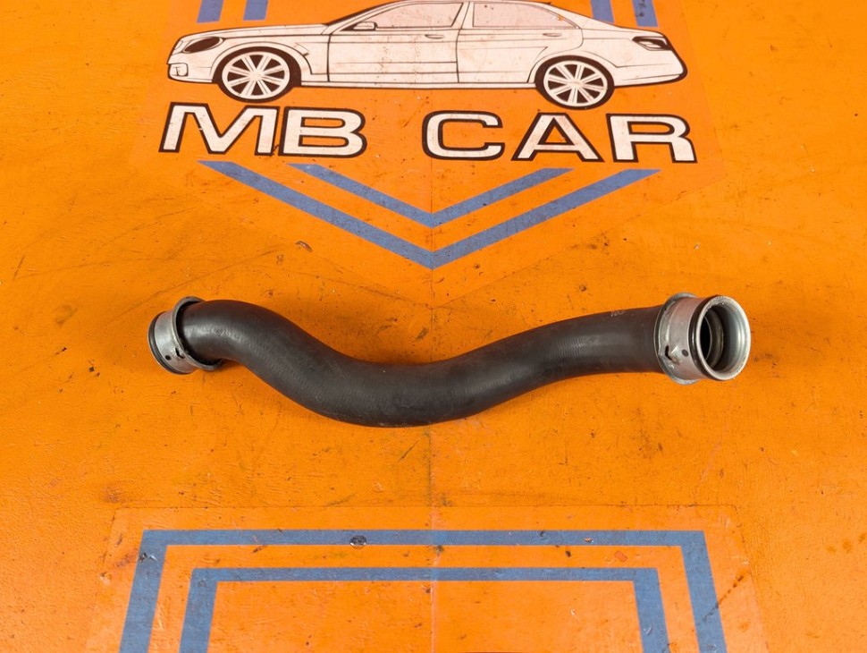 Патрубок радиатора MERCEDES-BENZ E-класс W212/S212/C207/A207 (2009 - 2013) фото 1 &mdash; Разборка Мерседес