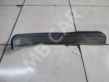 Накладка порога внутренняя MERCEDES-BENZ S-класс W221 (2005 - 2009) — Разборка Мерседес