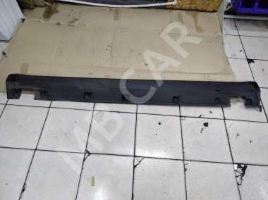 Порог пластиковый левый MERCEDES-BENZ M-класс W164 рестайлинг (2008 - 2011) — Разборка Мерседес