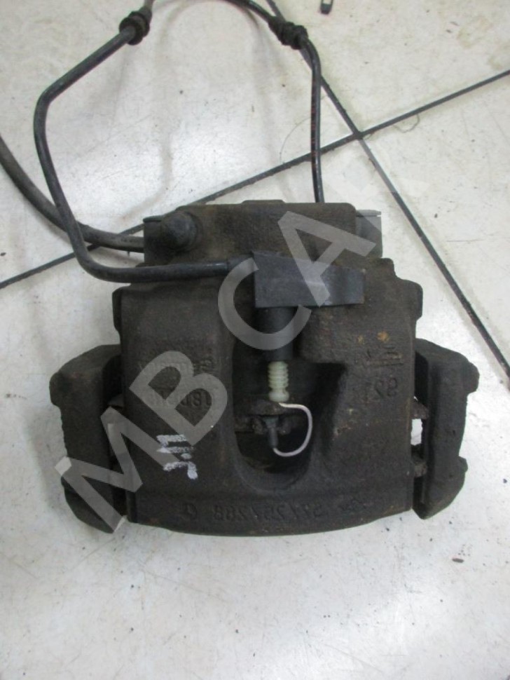 Суппорт передний левый MERCEDES-BENZ E-класс W210/S210 (1995 - 1999) фото 1 — Разборка Мерседес