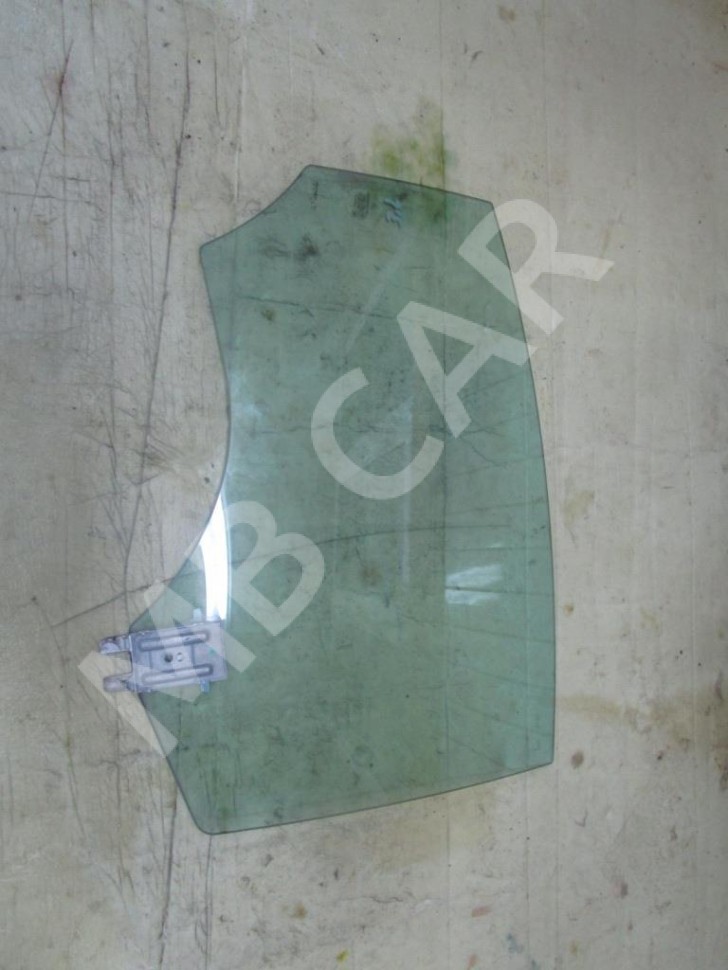 Стекло заднее левое MERCEDES-BENZ CLS-класс C218/X218 рестайлинг (2014 - 2017) фото 1 — Разборка Мерседес