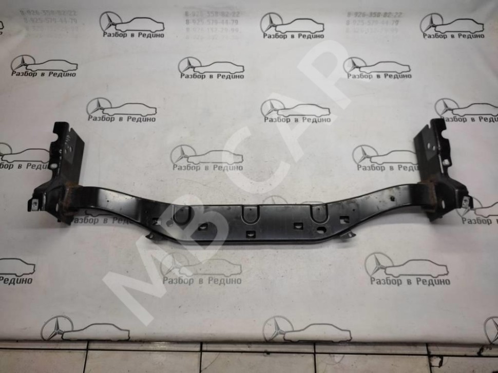 Усилитель заднего бампера MERCEDES-BENZ X-класс I (2017 - 2020) фото 1 &mdash; Разборка Мерседес