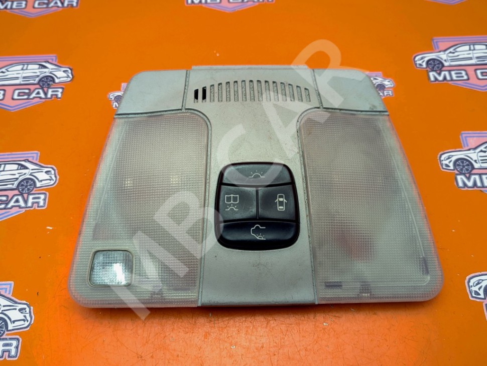 Плафон салона MERCEDES-BENZ E-класс W210/S210 (1995 - 1999) фото 1 &mdash; Разборка Мерседес