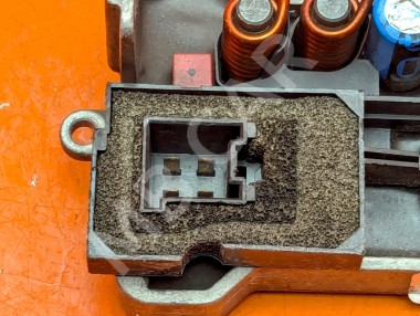 Реле моторчика печки MERCEDES-BENZ E-класс W211/S211 (2002 - 2006) — Разборка Мерседес