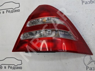 Фонарь задний правый MERCEDES-BENZ C-класс W203/S203/CL203 (2000 - 2004) — Разборка Мерседес