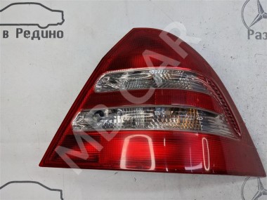 Фонарь задний правый MERCEDES-BENZ C-класс W203/S203/CL203 (2000 - 2004) — Разборка Мерседес