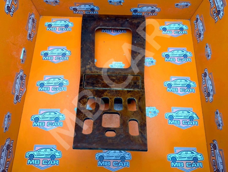 Накладка кулисы АКПП MERCEDES-BENZ M-класс W163 (1997 - 2001) фото 1 — Разборка Мерседес