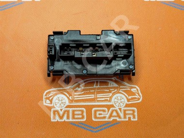 Кнопка аварийной сигнализации MERCEDES-BENZ E-класс W210/S210 (1995 - 1999) — Разборка Мерседес