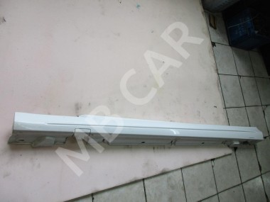 Порог пластиковый левый MERCEDES-BENZ C-класс W205/S205/C205/A205 (2014 - 2018) — Разборка Мерседес