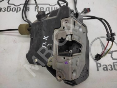 Замок двери передней правой MERCEDES-BENZ CLS-класс C219 (2004 - 2008) — Разборка Мерседес