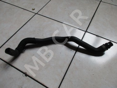 Патрубок ОЖ MERCEDES-BENZ GLC-класс X253 (2015 - 2019) — Разборка Мерседес