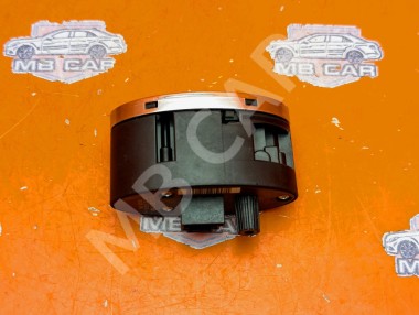 Кнопка открытия багажника MERCEDES-BENZ E-класс W211/S211 (2002 - 2006) — Разборка Мерседес