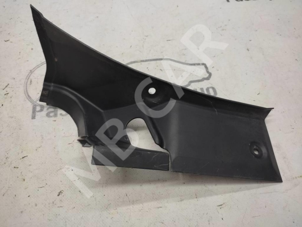 Накладка петли багажника MERCEDES-BENZ R-класс W251 (2005 - 2007) фото 1 — Разборка Мерседес