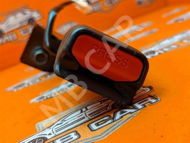 Замок ремня безопасности MERCEDES-BENZ X-класс I (2017 - 2020) — Разборка Мерседес