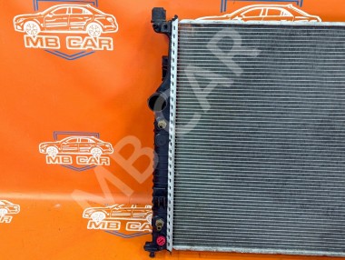 Радиатор MERCEDES-BENZ R-класс W251 рестайлинг 2 (2010 - 2017) — Разборка Мерседес