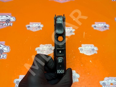 Кнопка блокировки мостов MERCEDES-BENZ M-класс W163 рестайлинг (2001 - 2005) — Разборка Мерседес