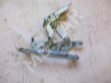 Петля капота MERCEDES-BENZ C-класс W204/S204 (2006 - 2011) — Разборка Мерседес