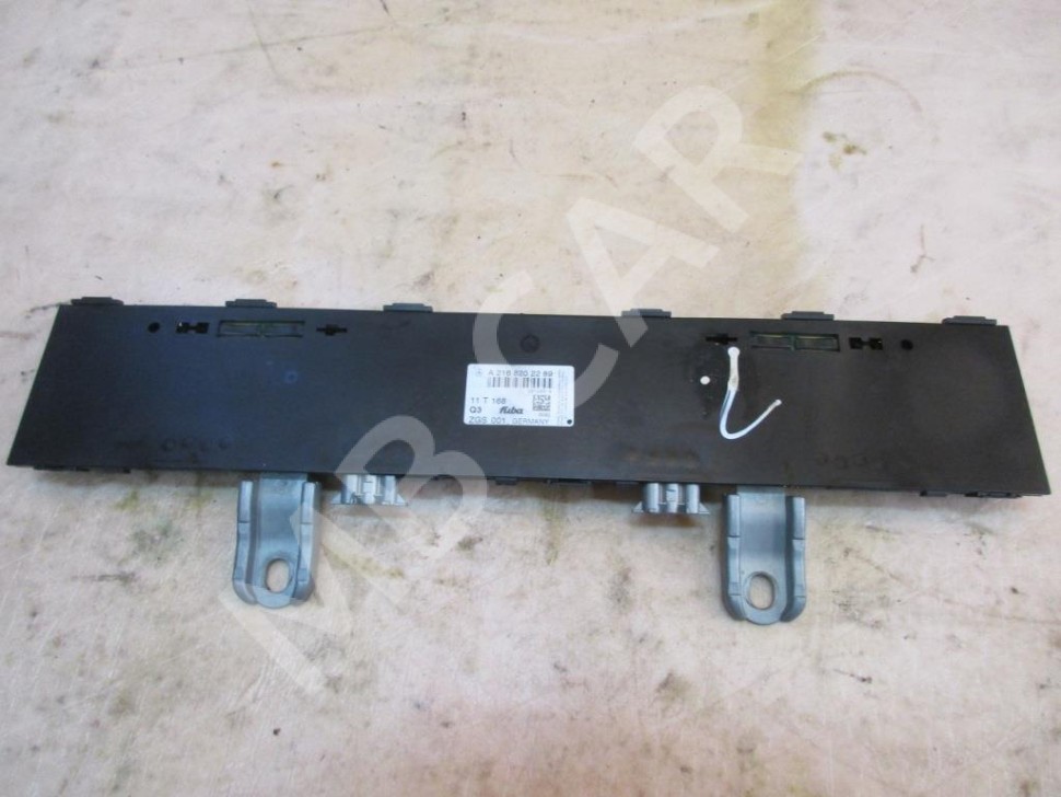 Усилитель антенны MERCEDES-BENZ CL-класс AMG C216 рестайлинг (2010 - 2014) фото 1 — Разборка Мерседес