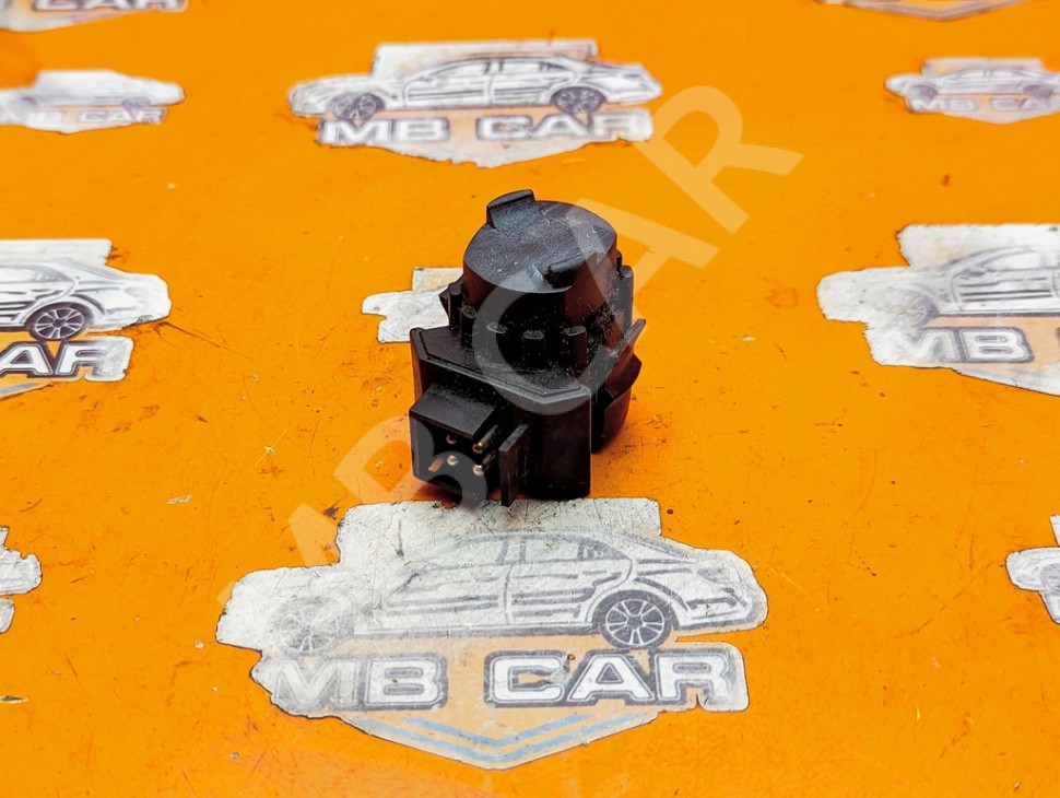 Датчик кикдауна MERCEDES-BENZ S-класс W140 (1991 - 1998) фото 1 &mdash; Разборка Мерседес