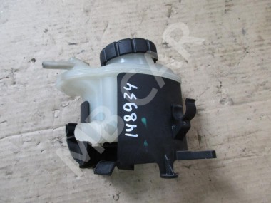 Бачок расширительный MERCEDES-BENZ A-класс AMG W176 (2013 - 2015) — Разборка Мерседес